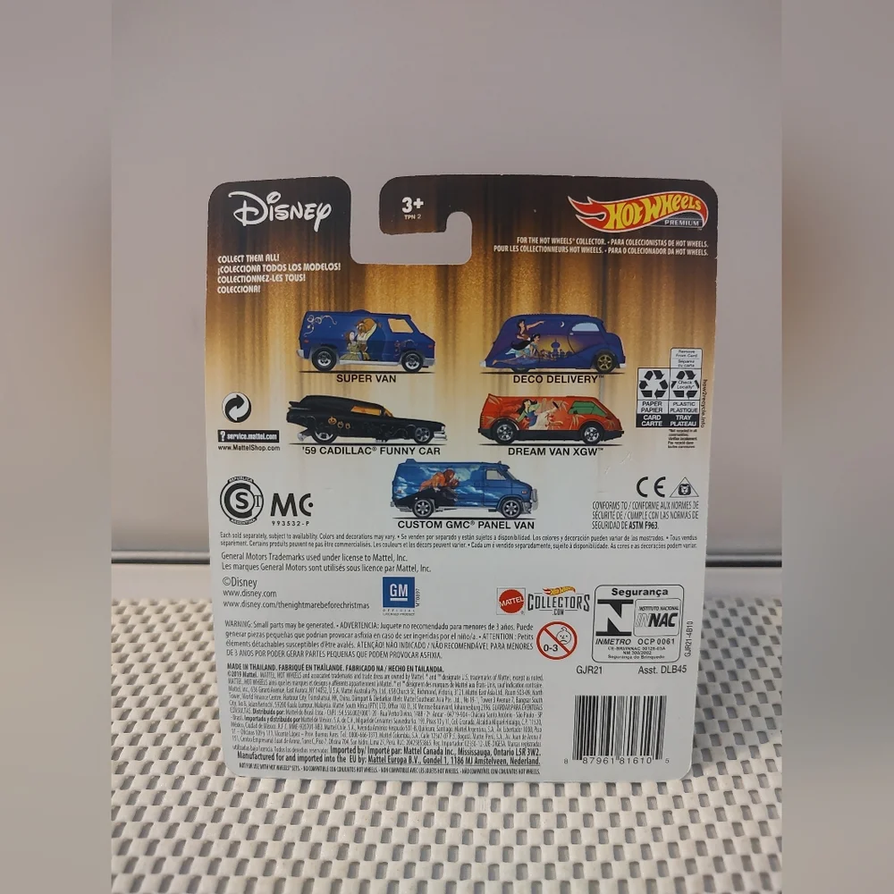 Hot Wheels Premium Walt Disney Classic Mulan Dream Van XGW NWT Real Riders Metal